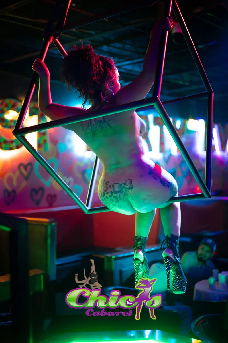 Chicas Cabaret Gallery Image 8